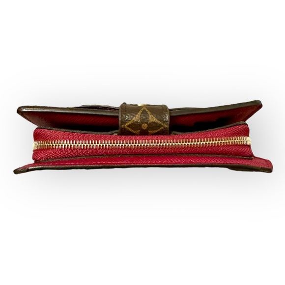 LOUIS VUITTON Authentic Monogram Portefeuille
Juliet Bi-fold Wallet, Fuchsia - Picture 10 of 15